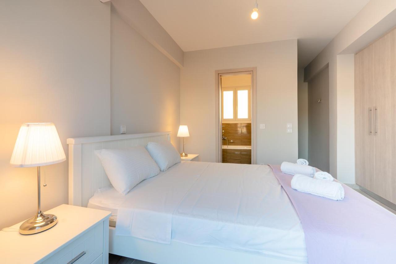 Apartament Sunny Penthouse W/ Acropolis View Next To Metro Ateny Zewnętrze zdjęcie