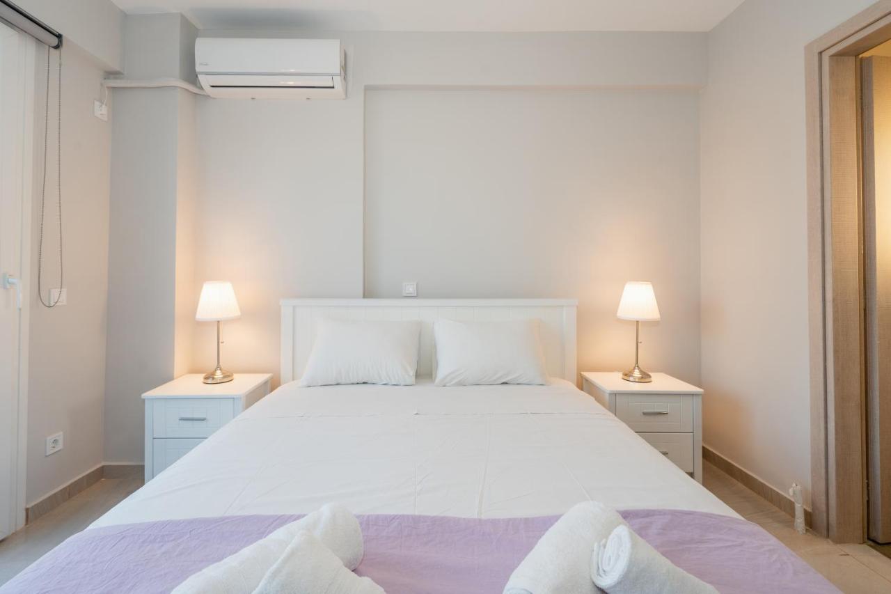 Apartament Sunny Penthouse W/ Acropolis View Next To Metro Ateny Zewnętrze zdjęcie
